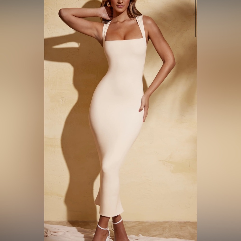 Oh Polly ‘Ainslee’ Dress